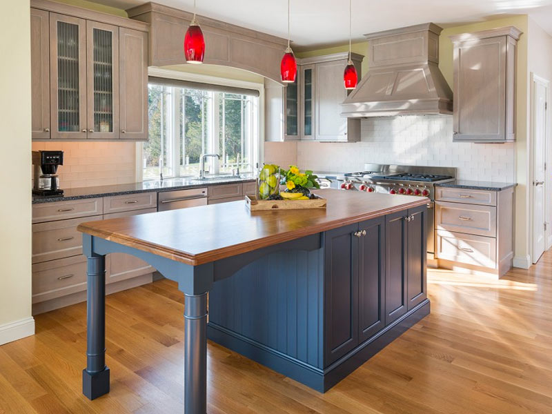 Transform Your Michigan Kitchen With Island Accent Painting